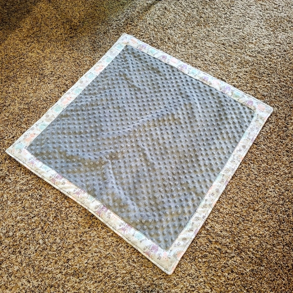 Baby blanket - Picture 3 of 3